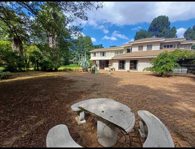 FARM FOR SALE IN UNITAS PARK
